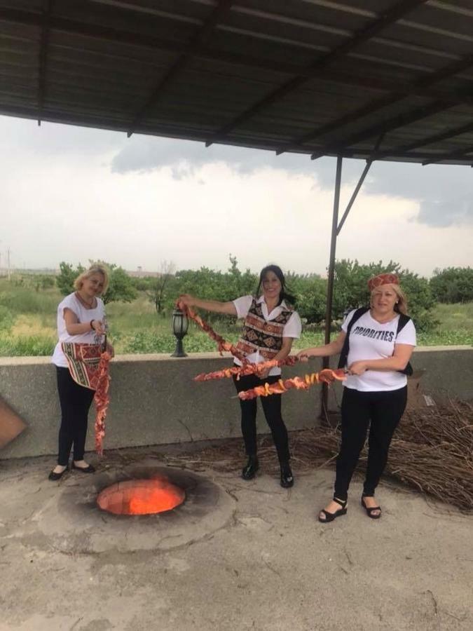 Ralina Restaurant And Hotel Davalinskiy Tsemzavod Dış mekan fotoğraf